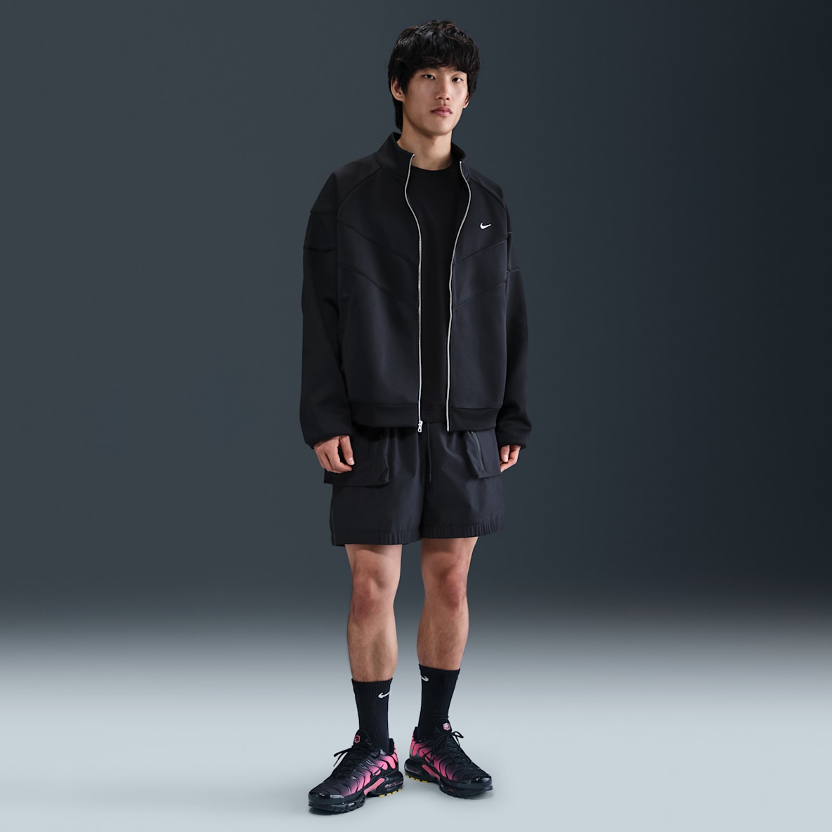 Bristol Nikeジャケット ショートパンツ セット 上Ｌ下M Bristol Nikeジャケット ショートパンツ セット 上L下M XLサイズのみ